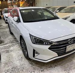 هیوندای ئەلەنترا